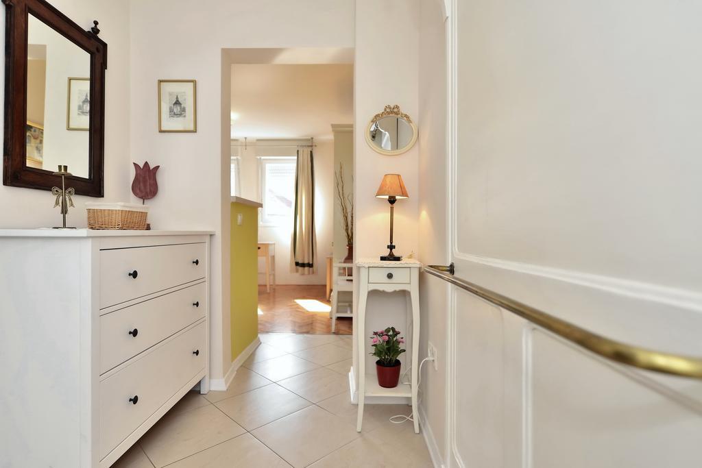 Apartments Zoran Split Pokoj fotografie